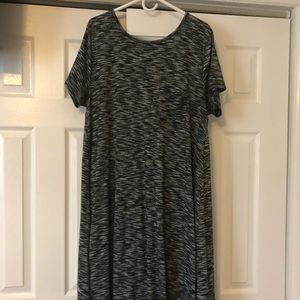 Lularoe Carly